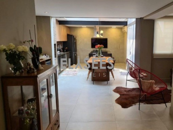Imagem Casa com 2 Quartos à Venda, 200 m² em Vila Olímpia - São Paulo Imagem Casa com 2 Quartos à Venda, 200 m² em Vila Olímpia - São Paulo