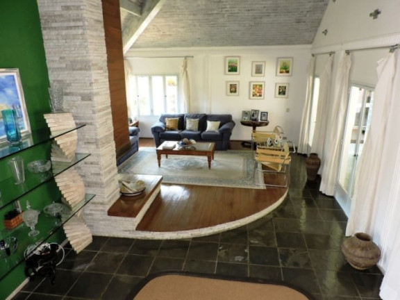 Imagem Casa com 3 Quartos à Venda, 400 m² em Residencial Euroville - Carapicuíba