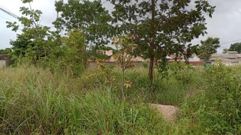 Terreno à Venda, 362 m² em Pirapora