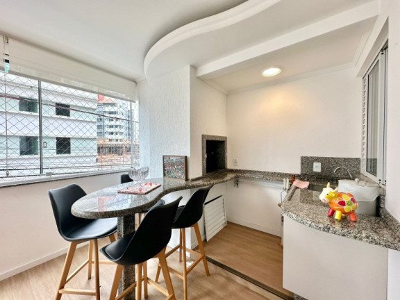 Imagem Apartamento com 3 Quartos à Venda, 105 m² em Centro - Balneário Camboriú