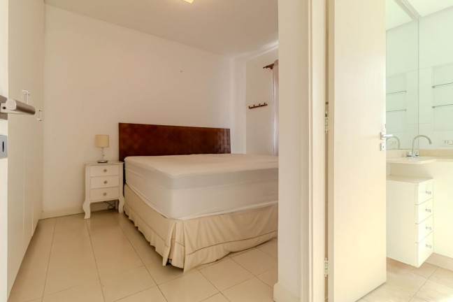 Imagem Apartamento com 3 Quartos à Venda, 107 m² em Barra Da Tijuca - Rio De Janeiro