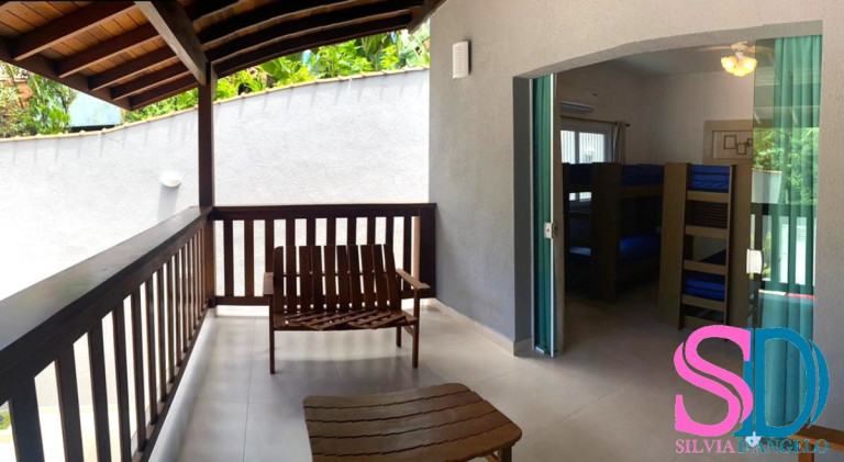 Imagem Sobrado com 3 Quartos para Alugar, 210 m² em Perequê Mirim - Ubatuba