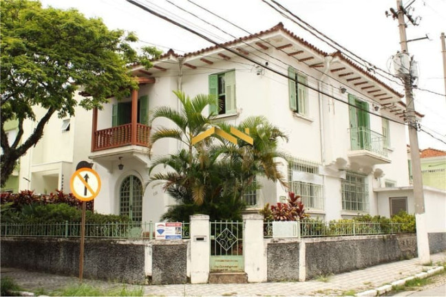 Casa com 4 Quartos à Venda, 250 m² em Ipiranga - São Paulo