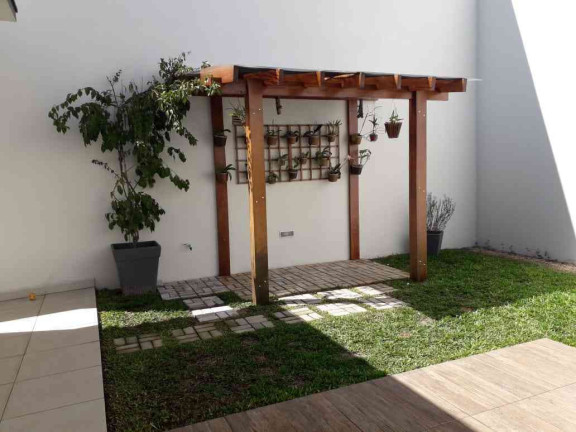 Imagem Casa com 4 Quartos à Venda, 224 m² em Aruã - Brisas Ii - Mogi Das Cruzes Imagem Casa com 4 Quartos à Venda, 224 m² em Aruã - Brisas Ii - Mogi Das Cruzes