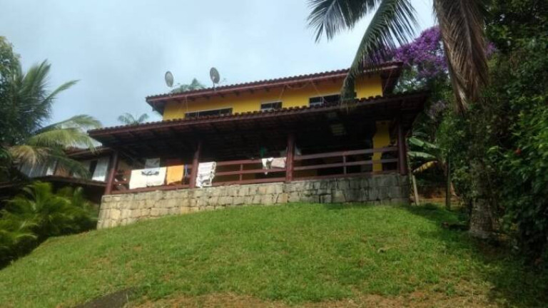 Imagem Sobrado com 3 Quartos à Venda, 195 m² em Toninhas - Ubatuba