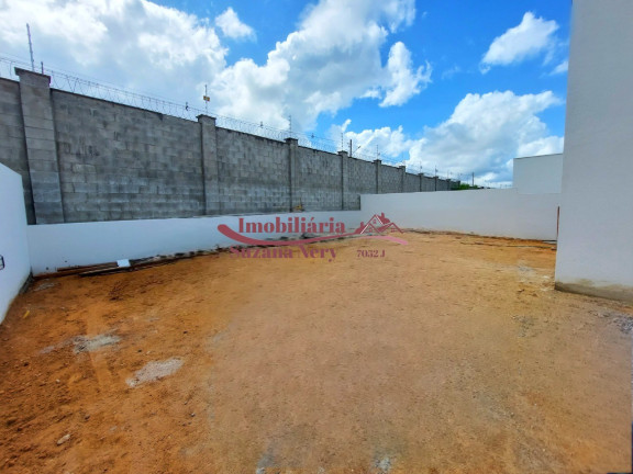 Imagem Imóvel com 3 Quartos à Venda, em Emaús - Parnamirim Imagem Imóvel com 3 Quartos à Venda, em Emaús - Parnamirim
