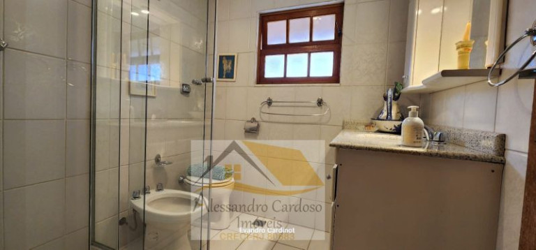 Imagem Casa com 10 Quartos à Venda, 550 m² em Braunes - Nova Friburgo Imagem Casa com 10 Quartos à Venda, 550 m² em Braunes - Nova Friburgo