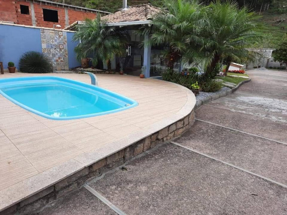 Casa com 3 Quartos à Venda,  em Campo Do Coelho - Nova Friburgo