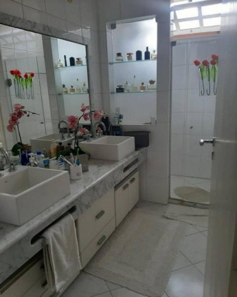 Imagem Casa com 5 Quartos à Venda, 300 m² em Busca Vida (abrantes) - Camaçari Imagem Casa com 5 Quartos à Venda, 300 m² em Busca Vida (abrantes) - Camaçari