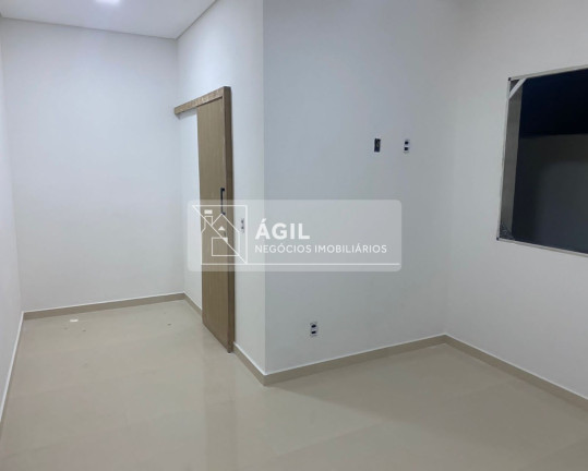 Imagem Casa com 3 Quartos à Venda, 255 m² em Caçapava Velha - Caçapava Imagem Casa com 3 Quartos à Venda, 255 m² em Caçapava Velha - Caçapava