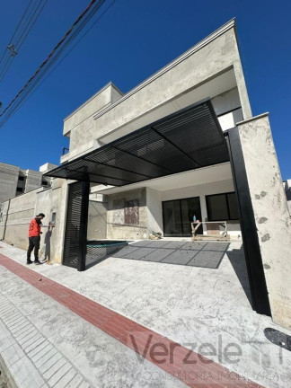 Imagem Casa com 3 Quartos à Venda, 145 m² em São Francisco De Assis - Camboriú