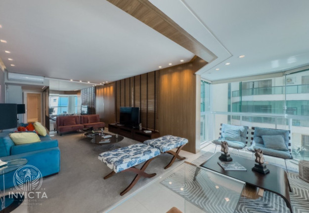 Imagem Apartamento com 3 Quartos à Venda, 156 m² em Centro - Balneário Camboriú
