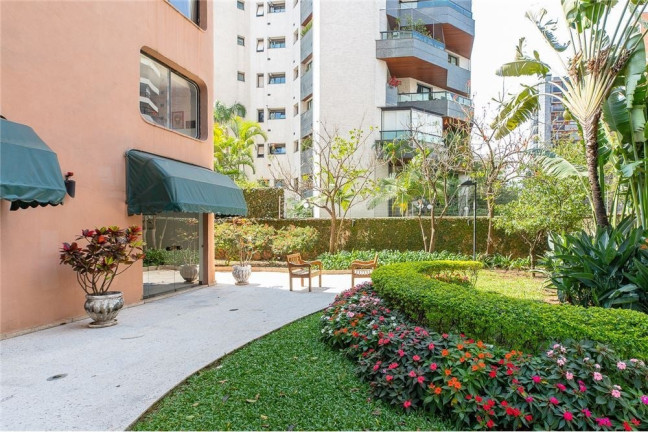 Imagem Apartamento com 3 Quartos à Venda, 210 m² em Moema - São Paulo Imagem Apartamento com 3 Quartos à Venda, 210 m² em Moema - São Paulo