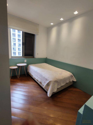 Imagem Apartamento com 3 Quartos à Venda, 110 m² em Funcionários - Belo Horizonte Imagem Apartamento com 3 Quartos à Venda, 110 m² em Funcionários - Belo Horizonte