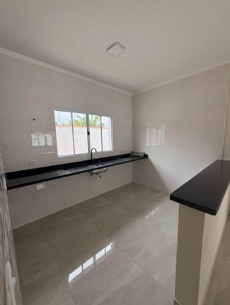 Imagem Casa com 2 Quartos à Venda, 170 m² em Jamaica (praia) - Itanhaém Imagem Casa com 2 Quartos à Venda, 170 m² em Jamaica (praia) - Itanhaém