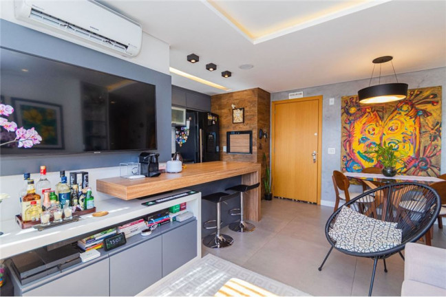 Imagem Apartamento com 2 Quartos à Venda, 56 m² em Menino Deus - Porto Alegre Imagem Apartamento com 2 Quartos à Venda, 56 m² em Menino Deus - Porto Alegre