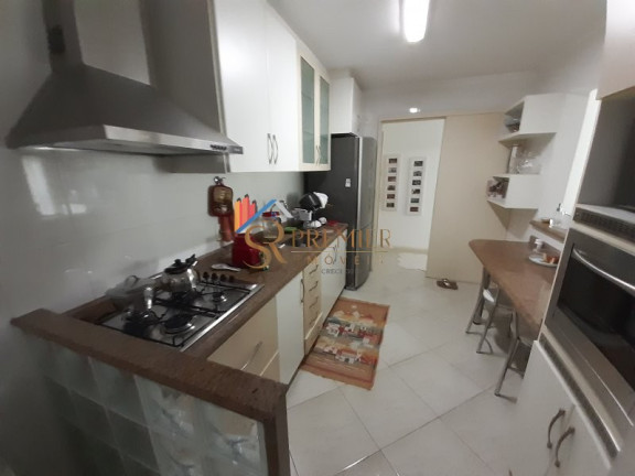 Imagem Apartamento com 3 Quartos à Venda, 98 m² em Centro - Florianópolis Imagem Apartamento com 3 Quartos à Venda, 98 m² em Centro - Florianópolis