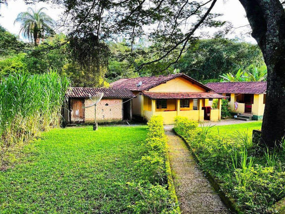 Imagem Chácara com 3 Quartos à Venda, 2 m² em Pedras - Itatiaiuçu Imagem Chácara com 3 Quartos à Venda, 2 m² em Pedras - Itatiaiuçu