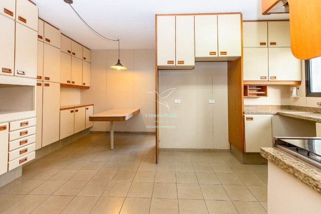 Imagem Apartamento com 5 Quartos à Venda, 220 m² em Moema - São Paulo