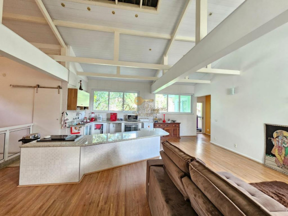 Imagem Casa com 4 Quartos à Venda, 400 m² em Comary - Teresópolis Imagem Casa com 4 Quartos à Venda, 400 m² em Comary - Teresópolis