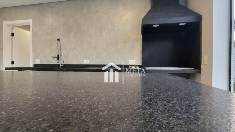 Imagem Imóvel com 3 Quartos à Venda, 208 m² em Serra Da Cantareira - Mairiporã