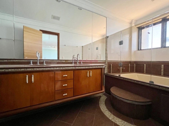 Imagem Imóvel com 4 Quartos à Venda, 480 m² em Praia Da Costa - Vila Velha Imagem Imóvel com 4 Quartos à Venda, 480 m² em Praia Da Costa - Vila Velha