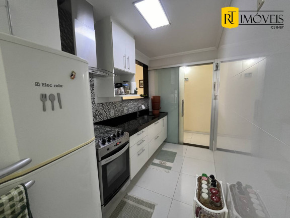Imagem Apartamento com 3 Quartos à Venda, 67 m² em Algodoal - Cabo Frio