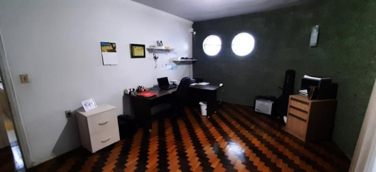 Imagem Sobrado com 3 Quartos à Venda, 202 m² em Bucarein - Joinville