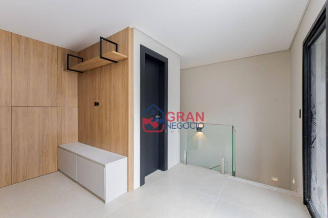 Imagem Sobrado com 3 Quartos para Alugar, 191 m² em Santa Felicidade - Curitiba Imagem Sobrado com 3 Quartos para Alugar, 191 m² em Santa Felicidade - Curitiba