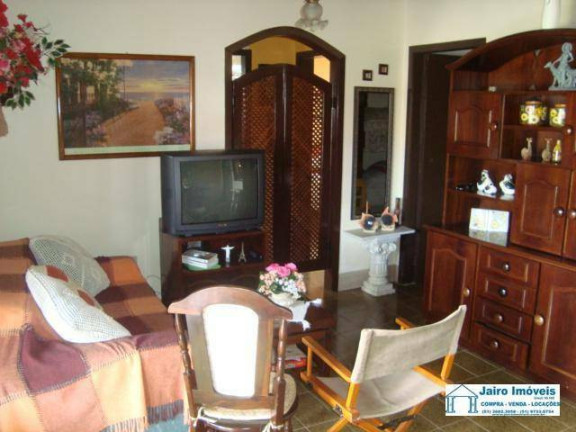 Imagem Casa com 3 Quartos à Venda, 450 m² em Centro - Balneário Pinhal Imagem Casa com 3 Quartos à Venda, 450 m² em Centro - Balneário Pinhal