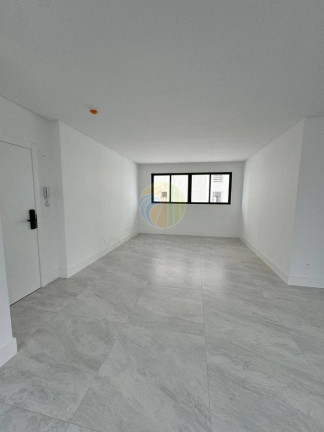 Imagem Apartamento com 3 Quartos à Venda, 110 m² em Pioneiros - Balneário Camboriú Imagem Apartamento com 3 Quartos à Venda, 110 m² em Pioneiros - Balneário Camboriú