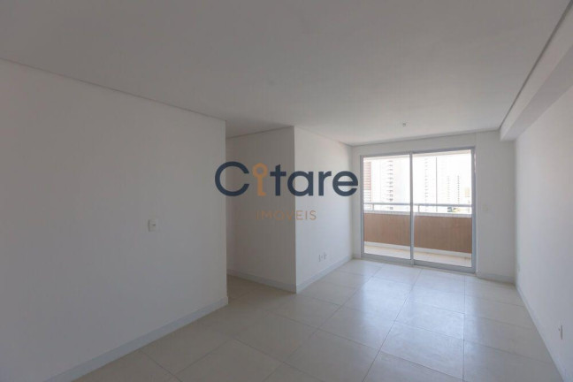 Imagem Apartamento com 3 Quartos à Venda,  em Guararapes - Fortaleza