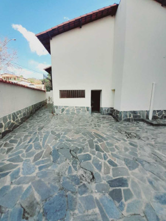 Imagem Casa com 4 Quartos para Alugar, 270 m² em São Geraldo - Santa Luzia Imagem Casa com 4 Quartos para Alugar, 270 m² em São Geraldo - Santa Luzia