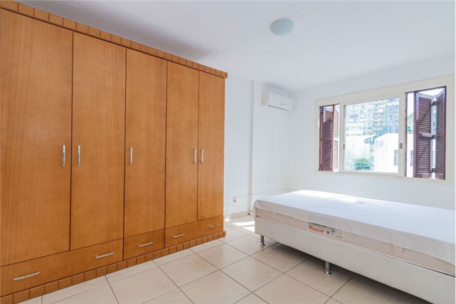 Imagem Apartamento com 2 Quartos à Venda, 78 m² em Centro Histórico - Porto Alegre Imagem Apartamento com 2 Quartos à Venda, 78 m² em Centro Histórico - Porto Alegre