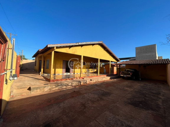 Imagem Casa com 3 Quartos à Venda, 207 m² em Vila Morumbi - Campo Grande Imagem Casa com 3 Quartos à Venda, 207 m² em Vila Morumbi - Campo Grande