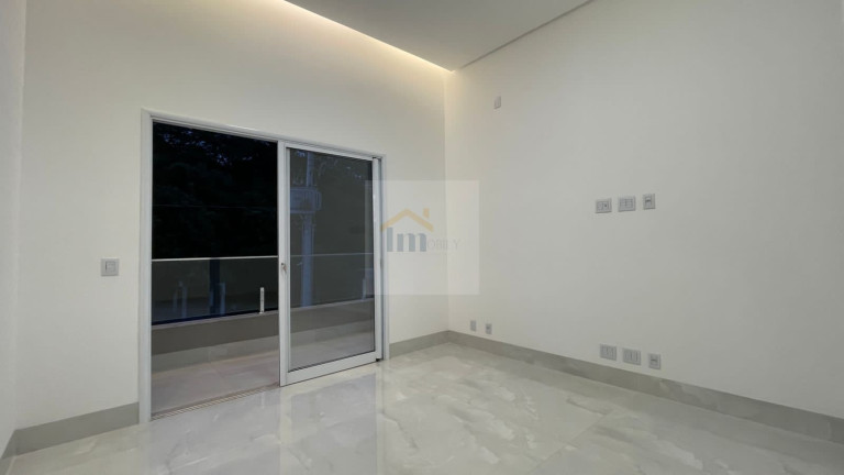 Imagem Casa de Condomínio com 3 Quartos à Venda, 160 m² em Parqville Pinheiros - Aparecida De Goiânia