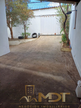 Imagem Casa com 3 Quartos à Venda, 120 m² em Copacabana - Belo Horizonte Imagem Casa com 3 Quartos à Venda, 120 m² em Copacabana - Belo Horizonte