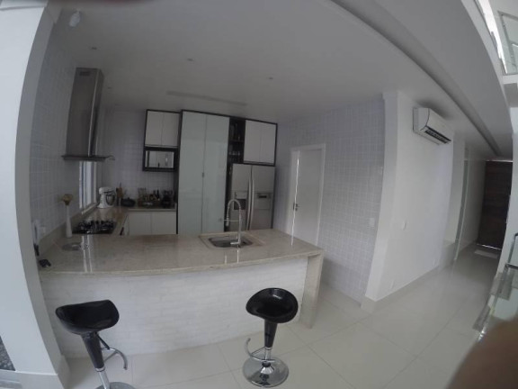 Imagem Casa com 3 Quartos à Venda, 230 m² em Aleixo - Manaus Imagem Casa com 3 Quartos à Venda, 230 m² em Aleixo - Manaus