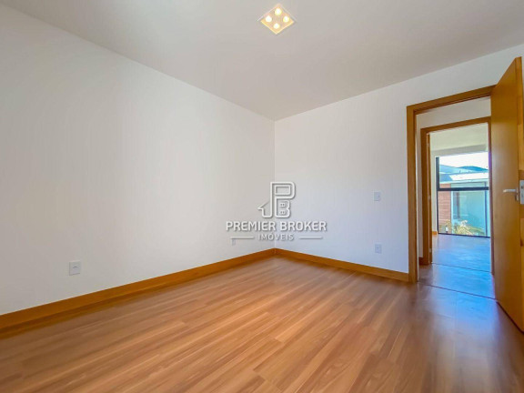Imagem Casa com 4 Quartos à Venda, 160 m² em Tijuca - Teresópolis Imagem Casa com 4 Quartos à Venda, 160 m² em Tijuca - Teresópolis