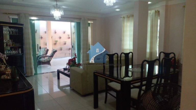 Imagem Casa com 4 Quartos à Venda, 374 m² em Parque 10 De Novembro - Manaus Imagem Casa com 4 Quartos à Venda, 374 m² em Parque 10 De Novembro - Manaus