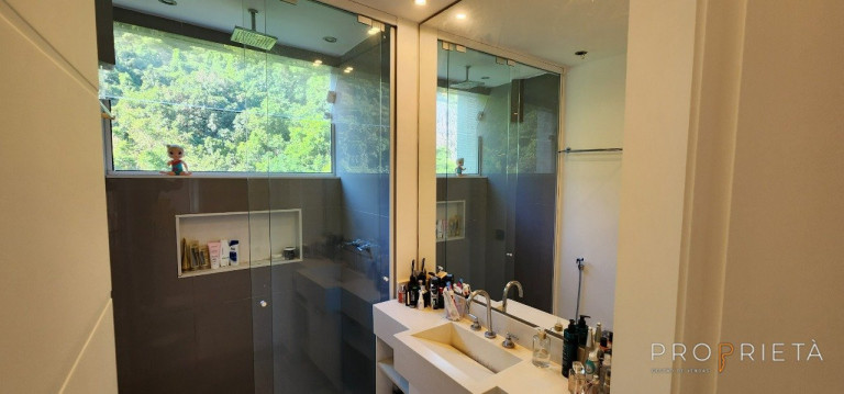 Imagem Apartamento com 2 Quartos à Venda, 72 m² em Lagoa - Rio De Janeiro