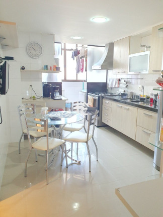 Imagem Apartamento com 3 Quartos à Venda, 140 m² em Icaraí - Niterói