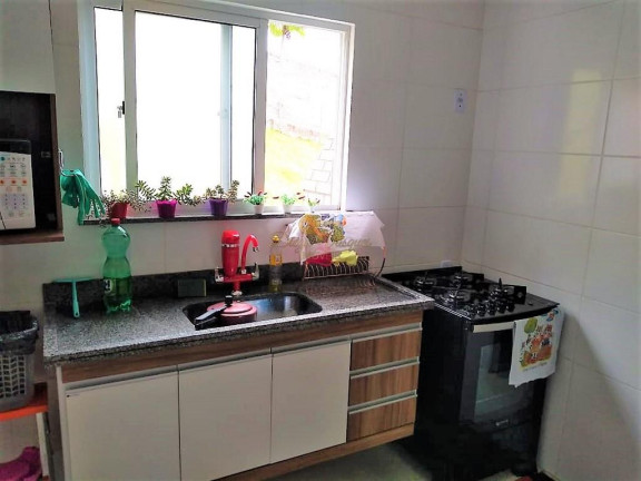 Imagem Casa com 2 Quartos à Venda, 76 m² em Araras - Teresópolis