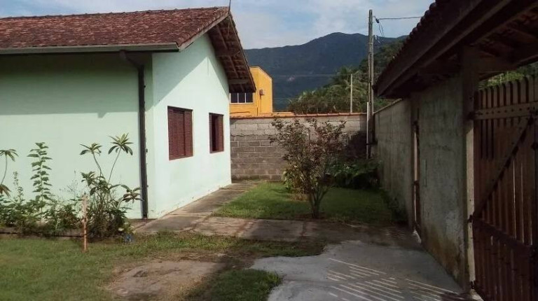 Imagem Casa com 2 Quartos à Venda, 250 m² em Massaguaçu - Caraguatatuba Imagem Casa com 2 Quartos à Venda, 250 m² em Massaguaçu - Caraguatatuba