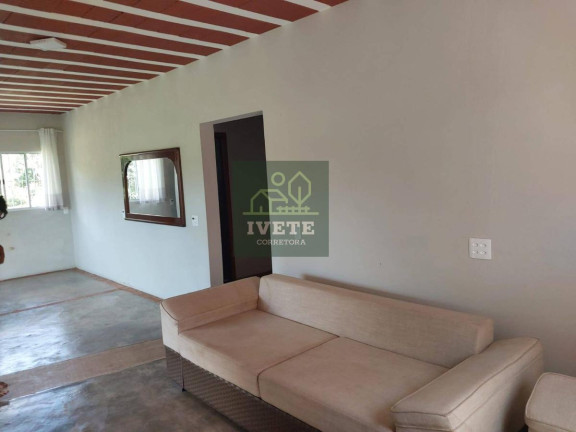 Imagem Chácara com 3 Quartos à Venda, 340 m²