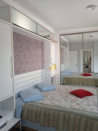 Imagem Sobrado com 3 Quartos à Venda, 180 m² em Centro - Balneário Camboriú Imagem Sobrado com 3 Quartos à Venda, 180 m² em Centro - Balneário Camboriú