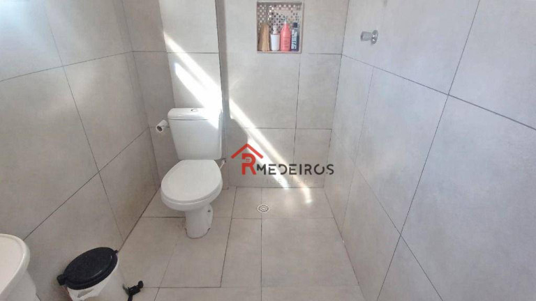 Imagem Kitnet com 1 Quarto à Venda, 35 m² em Vila Guilhermina - Praia Grande Imagem Kitnet com 1 Quarto à Venda, 35 m² em Vila Guilhermina - Praia Grande