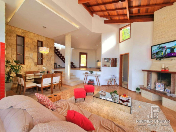 Imagem Casa com 4 Quartos à Venda, 600 m² em Quebra Frascos - Teresópolis