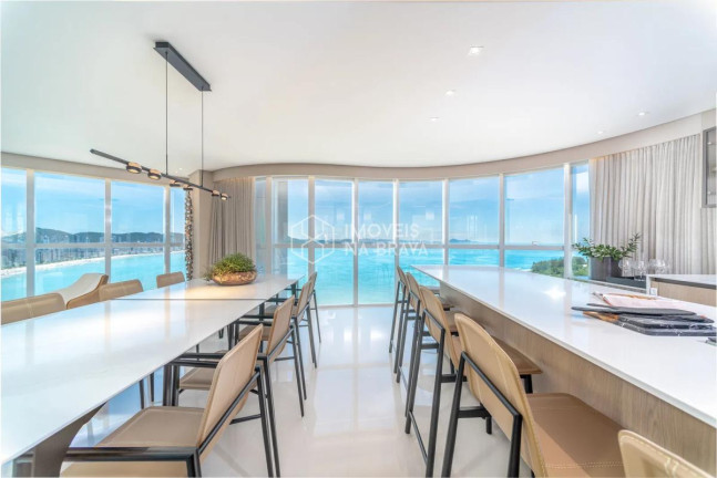Imagem Apartamento com 4 Quartos à Venda, 237 m² em Centro - Balneário Camboriú