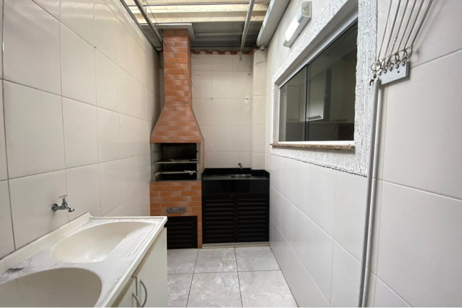 Imagem Casa de Condomínio com 3 Quartos à Venda, 98 m² em Vila Bertioga - São Paulo